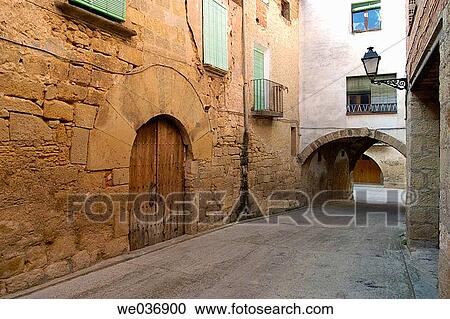 Stock Image - Calle del Call. L? Albi. Les Garrigues. Lleida. Catalunya. Spain.. Fotosearch