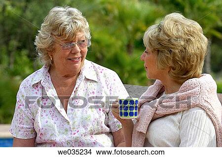 chat, contemporary, cup View Large Photo Image Picture - chat, contemporary, cup. Fotosearch
