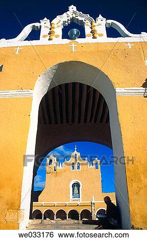 Convent of San Antonio de Padua, Izamal. Yucatßn, Mexico View Large Photo Image Stock Photograph - Convent of San Antonio de Padua, Izamal. Yucatßn, Mexico. Fotosearch