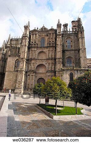 New cathedral. Plasencia. Cßceres province, Spain View Large Photo Image Stock Photo - New cathedral. Plasencia. Cßceres province, Spain. Fotosearch