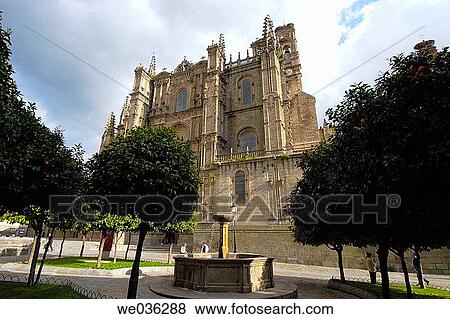 New cathedral. Plasencia. Cßceres province, Spain View Large Photo Image Stock Photo - New cathedral. Plasencia. Cßceres province, Spain. Fotosearch