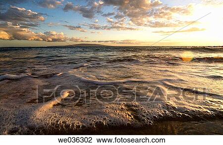 Ocean sunset. Maui, Hawaii, USA View Large Photo Image Stock Image - Ocean sunset. Maui, Hawaii, USA. Fotosearch