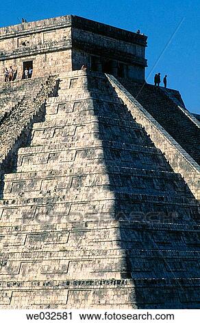 The Castle (Pyramid of Kukulcan), Mayan ruins of Chich? n Itzß. Yucatßn, Mexico View Large Photo Image Stock Image - The Castle (Pyramid of Kukulcan), Mayan ruins of Chich? n Itzß. Yucatßn, Mexico. Fotosearch