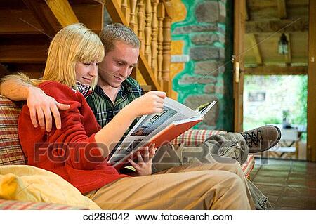 Stock Image - 30's, browsing, browse, autumn, 20's. Fotosearch