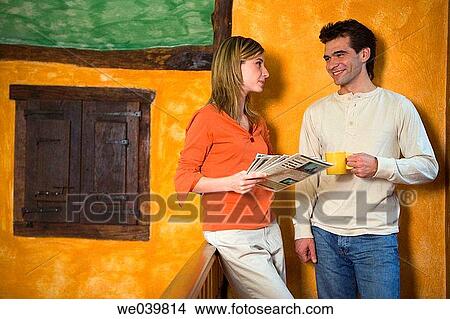 Picture - 30's, chat, 20's. Fotosearch