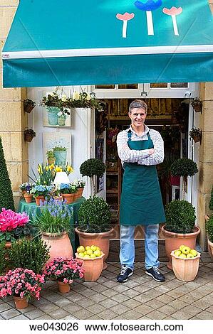 apron, arms folded, Arms crossed, 30's View Large Photo Image Stock Photograph - apron, arms folded, Arms crossed, 30's. Fotosearch