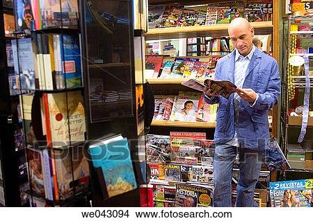 Picture - arrangement, bookshop, book, 30's. Fotosearch