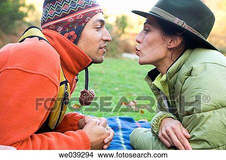 Picture - bond, bonding, autumn. Fotosearch