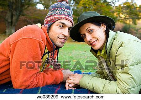 Stock Photo - bond, bonding, autumn. Fotosearch