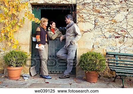 chat, contemporary, autumn View Large Photo Image Stock Photography - chat, contemporary, autumn. Fotosearch
