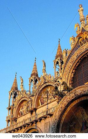 Fa? ade detail of St. Mark's basilica, Venice. Veneto, Italy View Large Photo Image Stock Photograph - Fa? ade detail of St. Mark's basilica, Venice. Veneto, Italy. Fotosearch