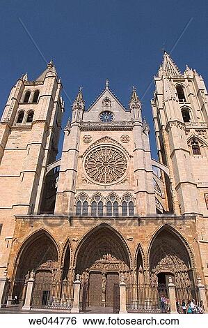 Fa? ade of Gothic cathedral (13th century), Le? n. Castilla-Le? n, Spain View Large Photo Image Stock Photograph - Fa? ade of Gothic cathedral (13th century), Le? n. Castilla-Le? n, Spain. Fotosearch