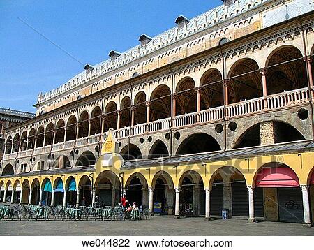 Palazzo della Regione. Piazza della Erbe. Padua. Veneto. Italy View Large Photo Image Stock Image - Palazzo della Regione. Piazza della Erbe. Padua. Veneto. Italy. Fotosearch