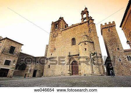 Church of San Mateo and Torre de las Cig? e±as on the right, Cßceres. Extremadura, Spain View Large Photo Image Picture - Church of San Mateo and Torre de las Cig? e±as on the right, Cßceres. Extremadura, Spain. Fotosearch