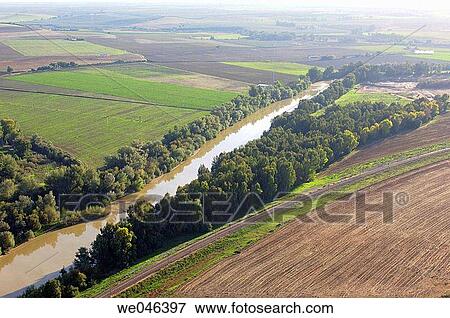 Guadalquivir river. Almod? var del R? o. C? rdoba province, Andalusia. Spain View Large Photo Image Stock Photo - Guadalquivir river. Almod? var del R? o. C? rdoba province, Andalusia. Spain. Fotosearch