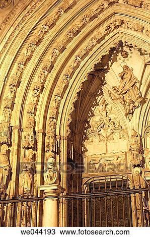 Puerta de Leones, Gothic cathedral built XIII-XVth century at Plaza del Consistorio. Toledo. Spain View Large Photo Image Stock Image - Puerta de Leones, Gothic cathedral built XIII-XVth century at Plaza del Consistorio. Toledo. Spain. Fotosearch