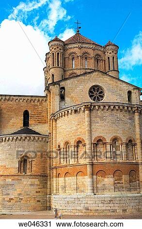 Santa Mar? a la Mayor collegiate church (12th-13th Centuries). Toro. Zamora province, Spain View Large Photo Image Stock Image - Santa Mar? a la Mayor collegiate church (12th-13th Centuries). Toro. Zamora province, Spain. Fotosearch