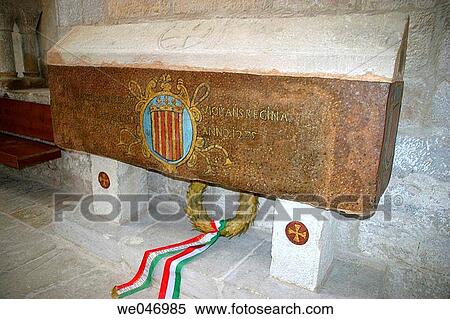 Sepulchre in Vallbona de les Monges monastery (13th-14th century), Urgell. Cistercian route, Lleida province, Catalonia, Spain View Large Photo Image Stock Photography - Sepulchre in Vallbona de les Monges monastery (13th-14th century), Urgell. Cistercian route, Lleida province, Catalonia, Spain. Fotosearch
