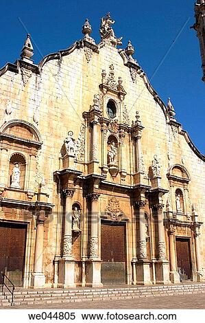 St. John's church, Alcal? de Xivert. Castell? n province, Comunidad Valenciana, Spain View Large Photo Image Stock Photography - St. John's church, Alcal? de Xivert. Castell? n province, Comunidad Valenciana, Spain. Fotosearch