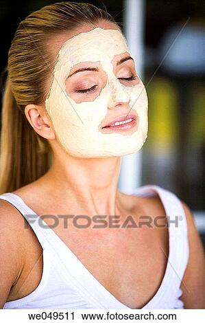 30's, blond, Beauty Care, beauty, 20's View Large Photo Image Stock Image - 30's, blond, Beauty Care, beauty, 20's. Fotosearch