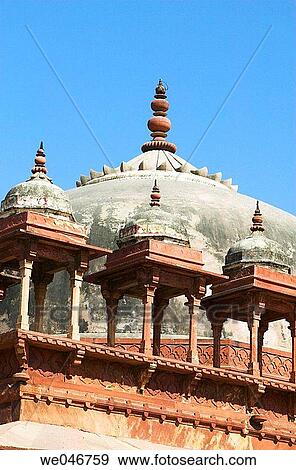 Stock Photo - Detail of domed coupola of the 16th century Jama Masjid Mosque. Fatehpur Sikri near Agra. Uttar Pradesh. India.. Fotosearch