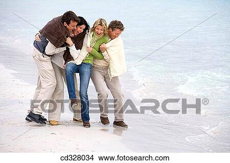 Picture - beach, bond, blanket, 30's. Fotosearch