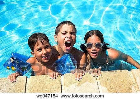 Picture - brother, bathe, boy, border, bathing, amusement. Fotosearch