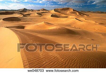Sand dunes, desert. Sahara, Grand Erg Oriental. Algeria. November. View Large Photo Image Stock Image - Sand dunes, desert. Sahara, Grand Erg Oriental. Algeria. November.. Fotosearch