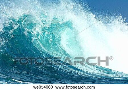 Stock Image - Wave at the North Shore. Oahu, Hawaii, USA.. Fotosearch