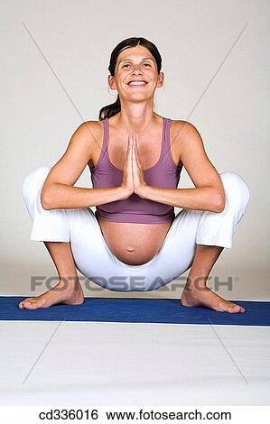 abdomen, anticipation, accuracy, abdominal, 30's View Large Photo Image Stock Photograph - abdomen, anticipation, accuracy, abdominal, 30's. Fotosearch