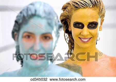 Body mud, La Phyto personalized treatment. 100% natural active principles: seaweeds, clays, oligo-elements, essential oils, plant extracts, cereals, etc. Cestona spa, Relais Termal Group, Gipuzkoa, Basque Country View Large Photo Image Stock Image - Body mud, La Phyto personalized treatment. 100% natural active principles: seaweeds, clays, oligo-elements, essential oils, plant extracts, cereals, etc. Cestona spa, Relais Termal Group, Gipuzkoa, Basque Country. Fotosearch