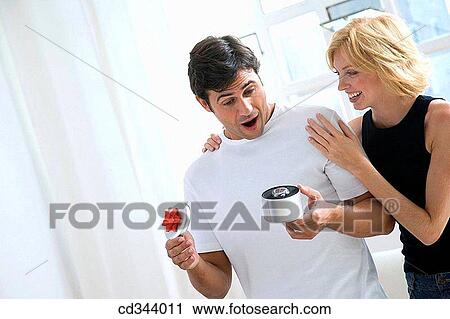 Stock Image - bond, bonding, at-home. Fotosearch