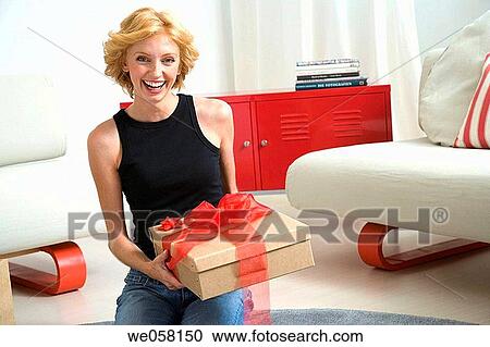 bow, at-home View Large Photo Image Stock Image - bow, at-home. Fotosearch