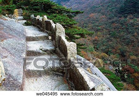 Stock Photography - Footpath in the Yellow Mountains (Huangshan). Anhui province, China. Fotosearch