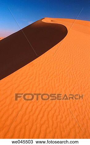 Stock Image - Grand Erg Oriental, Sahara. Algeria. Fotosearch