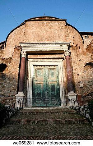 Stock Image - Basilica of Santi Cosma e Damiano in the Roman forum, Rome. Lazio, Italy. Fotosearch