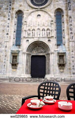 Cafe in front of the Duomo. Como, Italy View Large Photo Image Stock Photography - Cafe in front of the Duomo. Como, Italy. Fotosearch