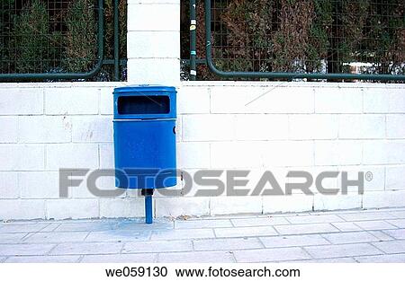 Stock Image - Litter bin. Fotosearch