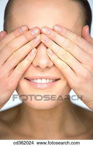 30's, blind, Beauty Care, beauty, 20's View Large Photo Image Picture - 30's, blind, Beauty Care, beauty, 20's. Fotosearch