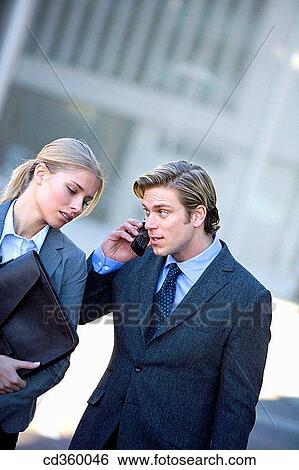 30's, businessman, business, briefcase, 20's View Large Photo Image Stock Photograph - 30's, businessman, business, briefcase, 20's. Fotosearch