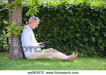 Stock Image - book, contemporary. Fotosearch