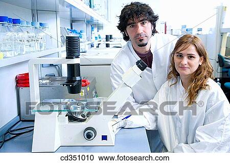 Stock Image - Culture room, biopharmaceutical lab, development and production of innovative drugs using adult stem cells, Cellerix, Grupo Genetrix, Madrid. Fotosearch