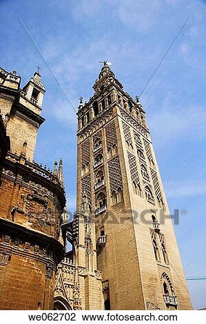 La Giralda, Sevilla. Andalucia, Spain View Large Photo Image Stock Image - La Giralda, Sevilla. Andalucia, Spain. Fotosearch
