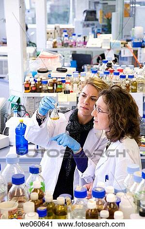 R+D department, biopharmaceutical lab, development and production of innovative drugs using adult stem cells, Cellerix, Grupo Genetrix, Madrid View Large Photo Image Stock Image - R+D department, biopharmaceutical lab, development and production of innovative drugs using adult stem cells, Cellerix, Grupo Genetrix, Madrid. Fotosearch