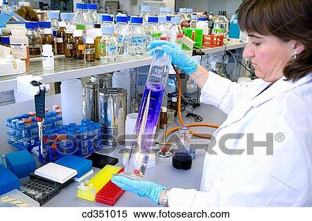 Stock Photography - Substance staining, biopharmaceutical lab, development of new therapeutic molecules based on human antibodies for the treatment of infectious and inflammatory diseases, Biotherapix, Grupo Genetrix, Madrid. Fotosearch
