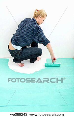 Stock Image - 30's, blond, barefoot, 20. Fotosearch