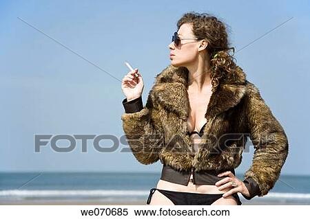 30's, brunette, beach, 20 View Large Photo Image Stock Photography - 30's, brunette, beach, 20. Fotosearch