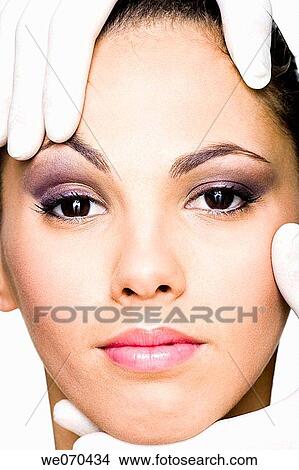 beauty, Beauty Care, Brown eye, brunette View Large Photo Image Picture - beauty, Beauty Care, Brown eye, brunette. Fotosearch