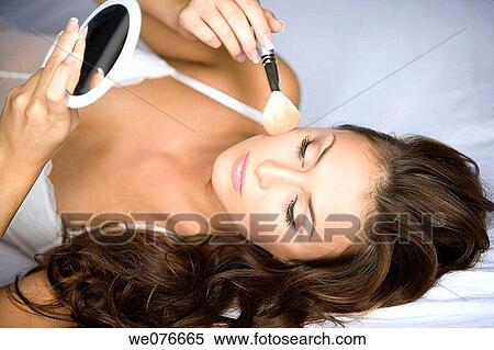 Stock Photography - beauty, Beauty Care, brunette, brush. Fotosearch