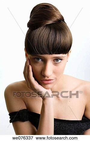 beauty, Beauty Care, brunette, clipping path View Large Photo Image Stock Photo - beauty, Beauty Care, brunette, clipping path. Fotosearch